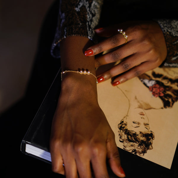 Sun Flower: Three-Pearl Bracelet