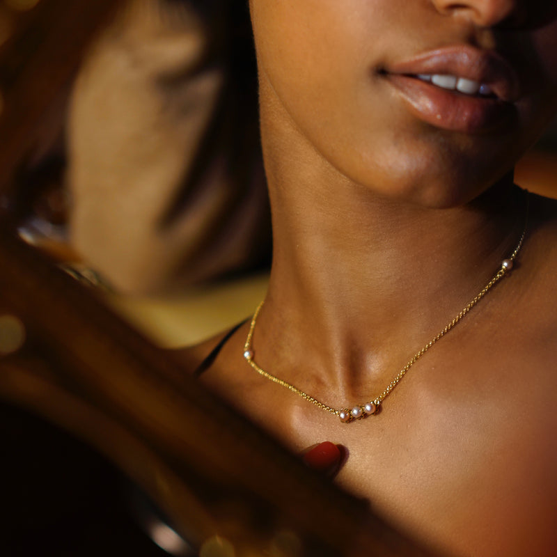 Sun Flower: Three-Pearl Necklace